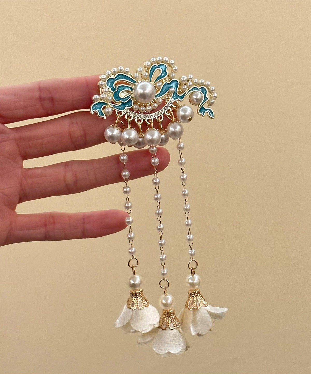 Classy White Sterling Silver Overgild Enameling Floral Tassel A Pair Hairpin