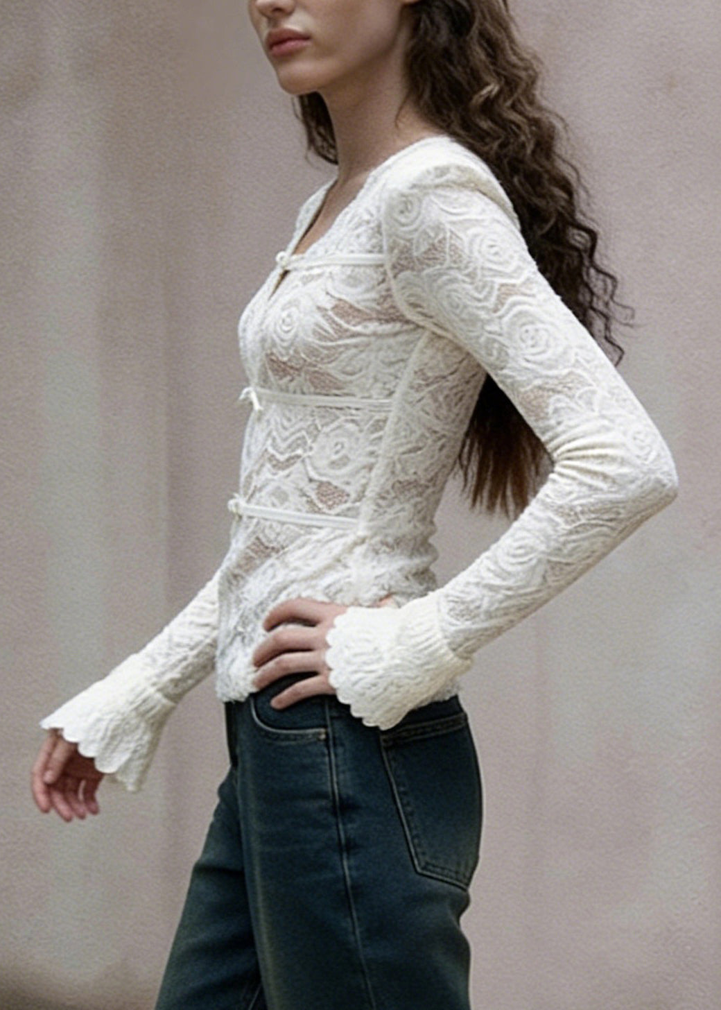 Slim Fit White V Neck Bow Lace T Shirt Spring
