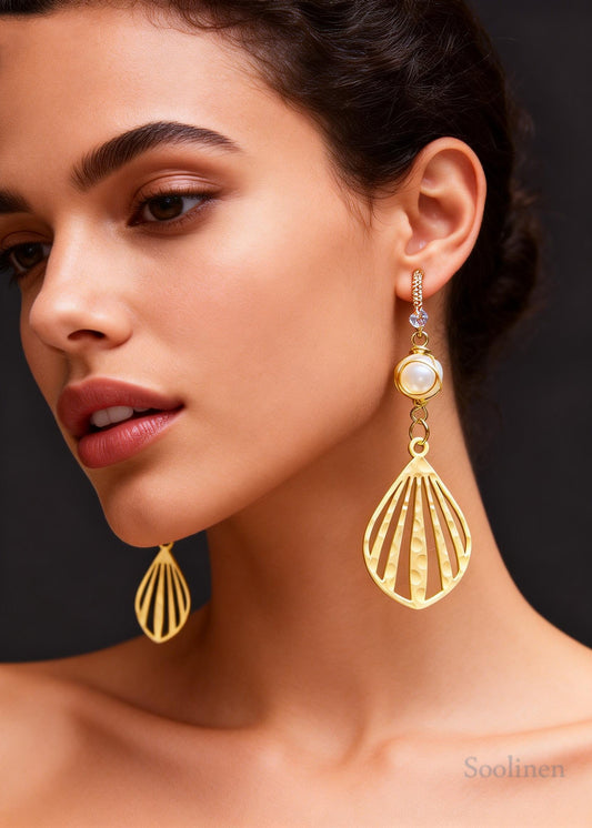 Beautiful Fan-shaped Hollow Out Fine Pearl Drop Earrings