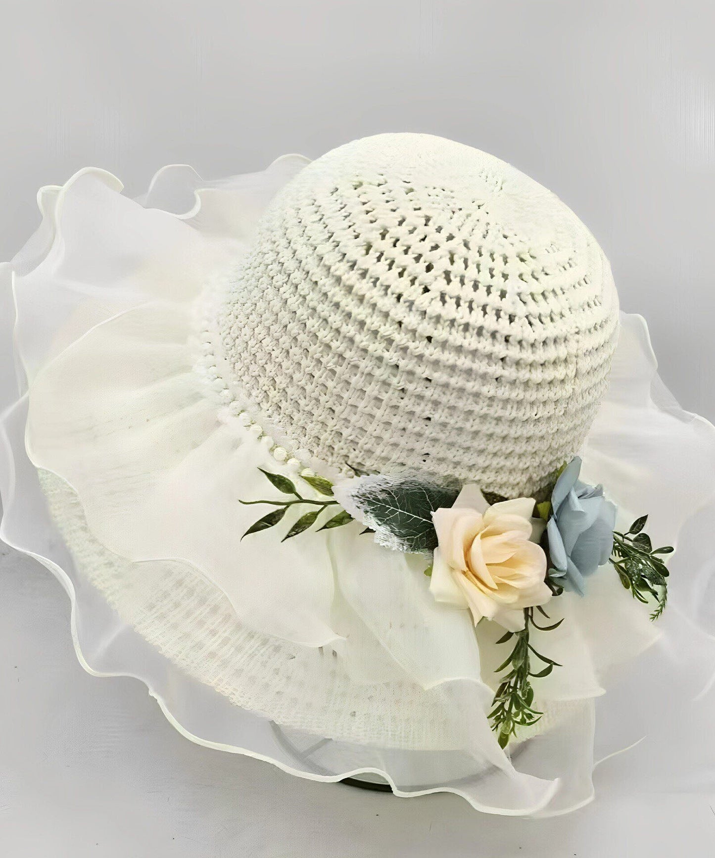 Beautiful White Ruffled Floral Nail Bead Floppy Sun Hat