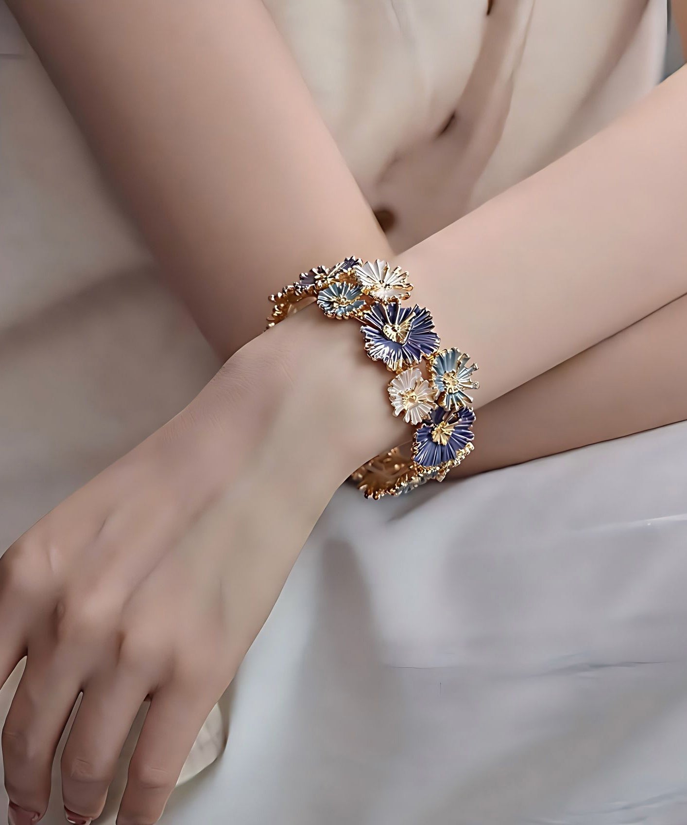 Chinese Style Blue Alloy Hollow Out Floral Bangle