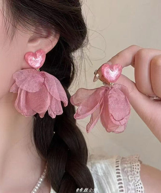 Cute Pink Copper Overgild Acrylic Cloth Flora Stud Earrings