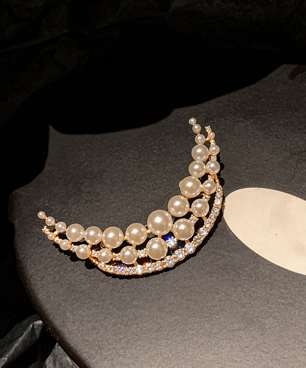 Elegant White Pearl Moon Shaped Fine Zircon Brooch