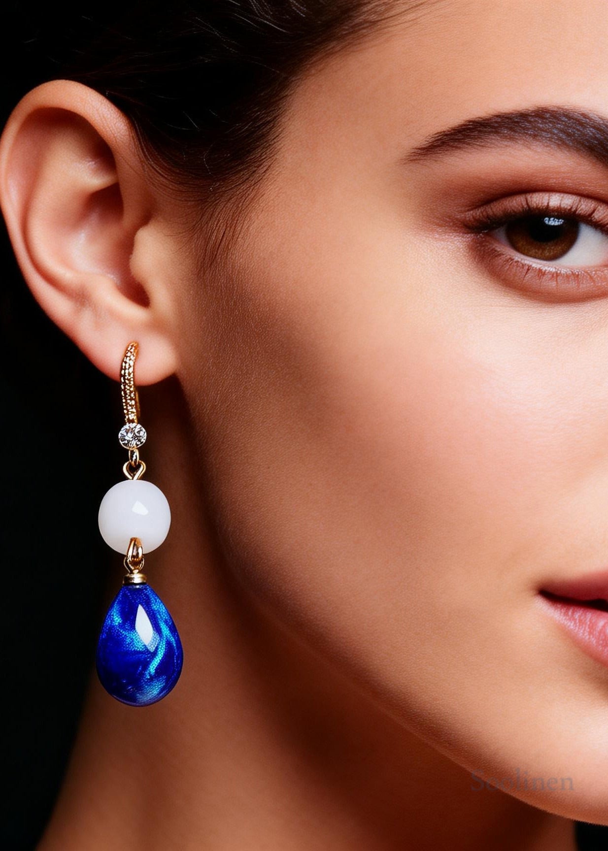 Fine Peacock Blue Water Droplet Gem Stone Ethnic Style Drop Earrings