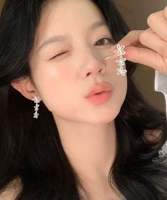 Fine Silk Copper Silver-Plated Hollow Out Floral Drop Earrings