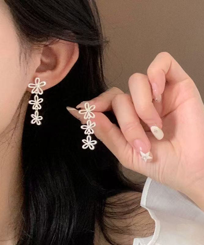 Fine Silk Copper Silver-Plated Hollow Out Floral Drop Earrings