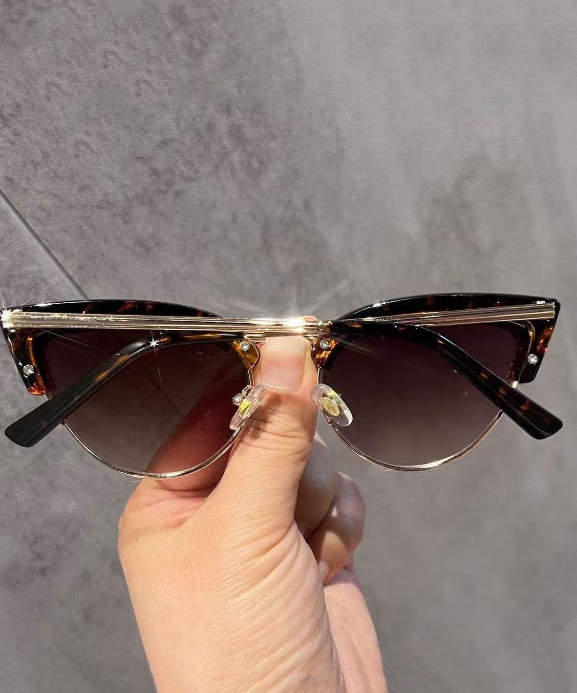 Korean Version Silver Sexy Cat Eye Metal Frame Sunglasses
