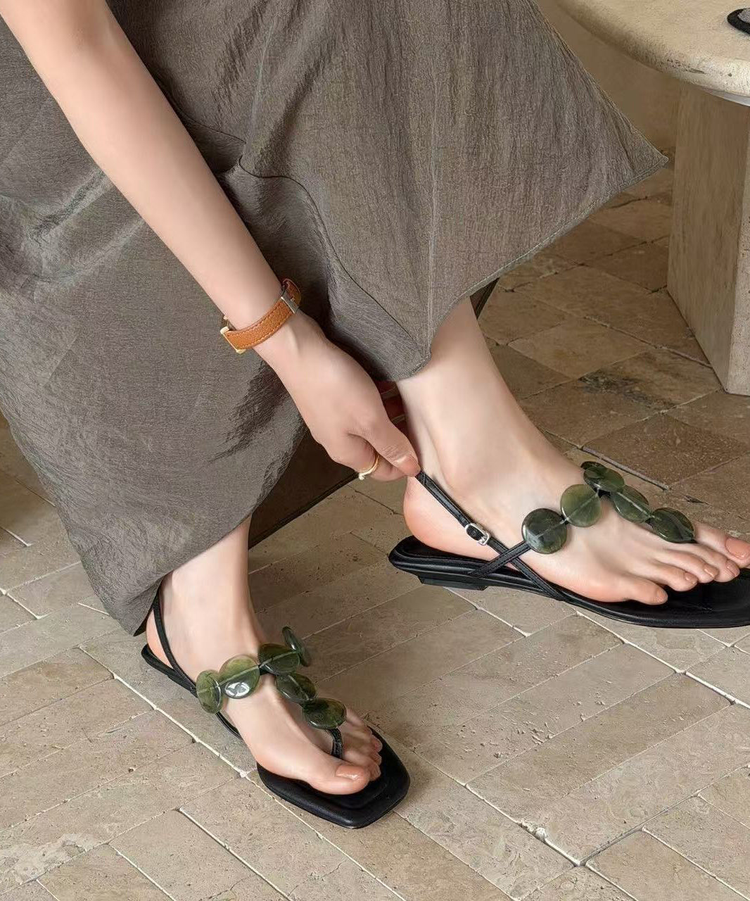 Soft White Flat Sandals Peep Toe Walking Sandals