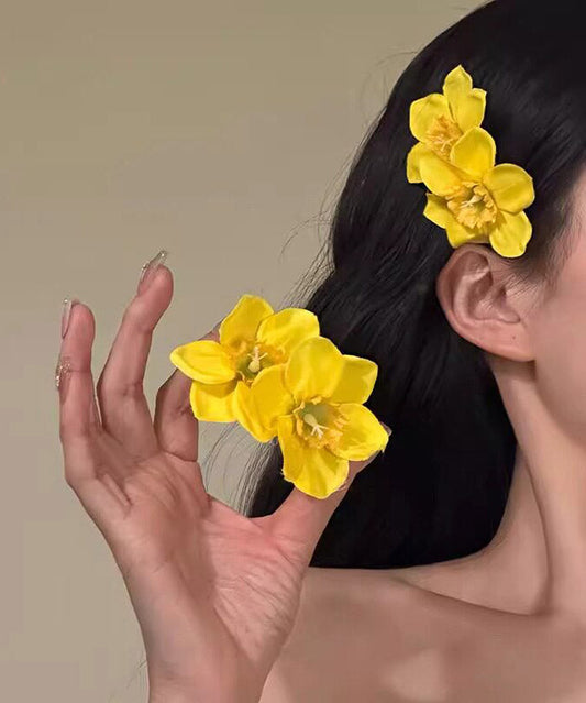 Stylish Yellow Copper Cloth Floral A Pair Hairpin