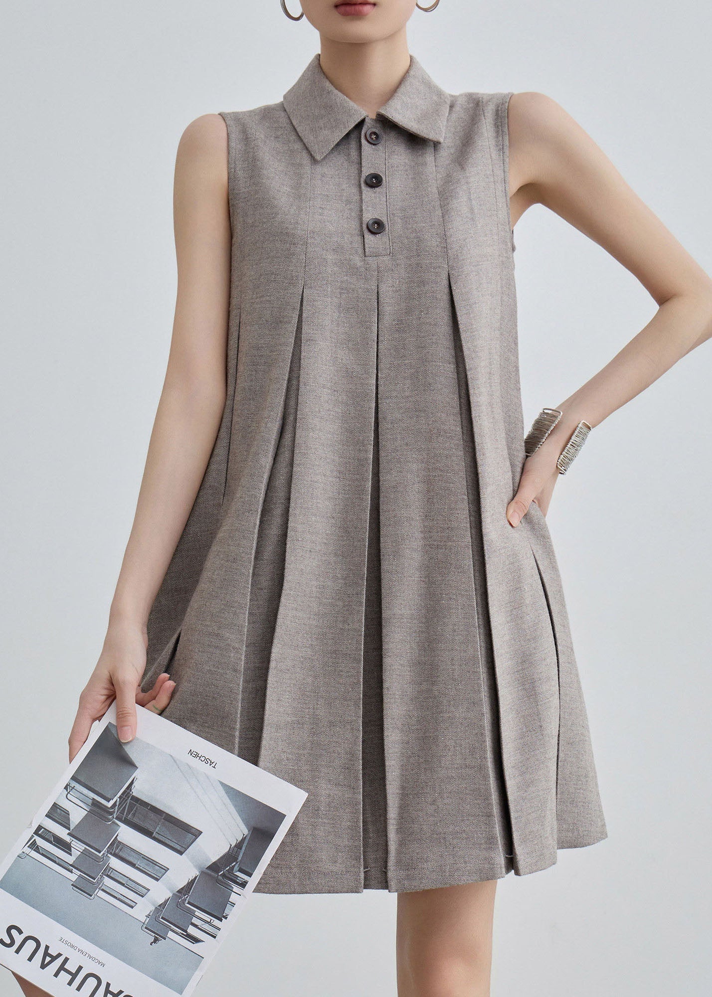 Unique Peter Pan Collar Wrinkled Cotton Mid Dresses Sleeveless