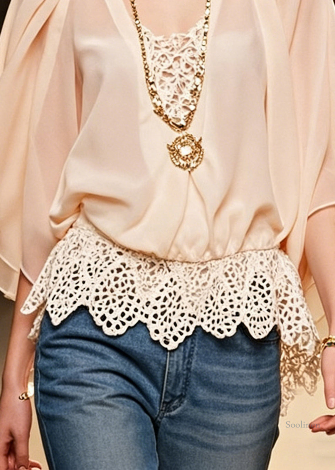 Women Pink Hollow Out Lace Patchwork Chiffon Shirts Batwing Sleeve
