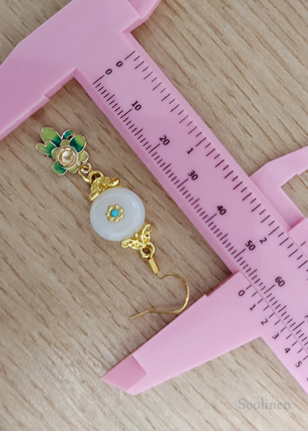 Women White Jade Paitings Flower Metal Drop Earrings